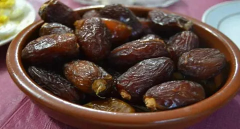 تصویر 4 از خرما استعمران صادراتی فرآوری شده از خرمای مرغوب ایرانی